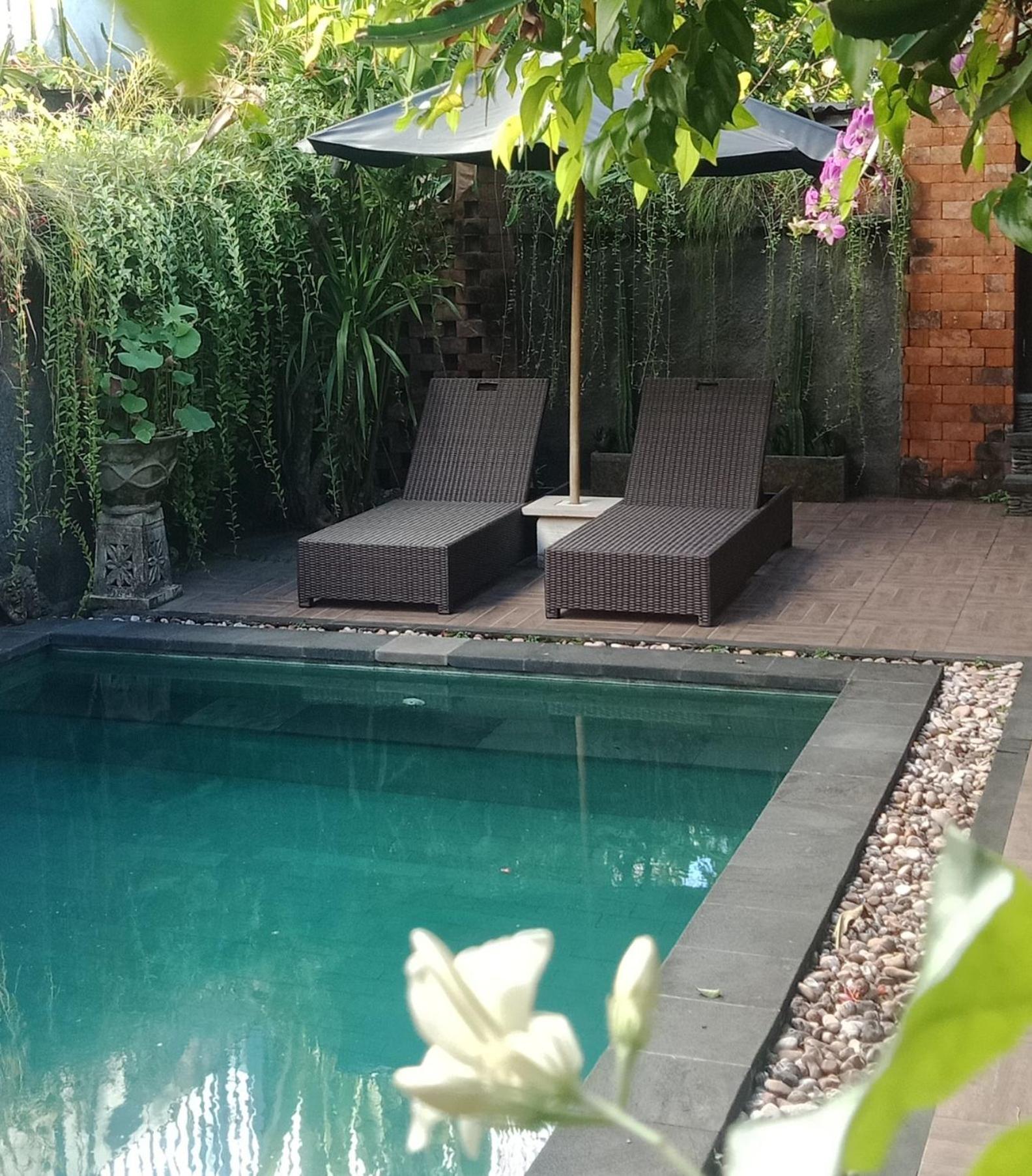 D'Puja Home Stay And Spa Nusa Dua (Bali) Exterior foto