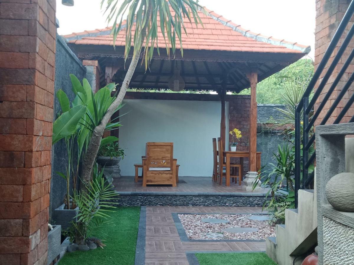 D'Puja Home Stay And Spa Nusa Dua (Bali) Exterior foto