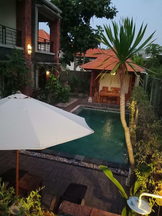 D'Puja Home Stay And Spa Nusa Dua (Bali) Exterior foto